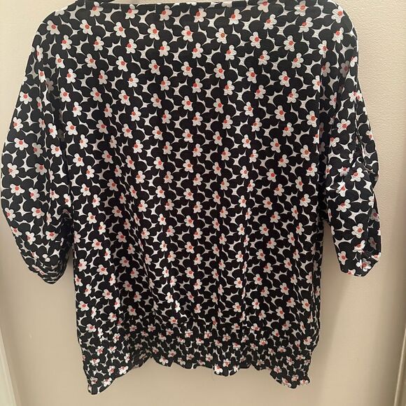 Michael Kors floral top with 1/2 tab roll up sleeves. - Picture 6 of 6